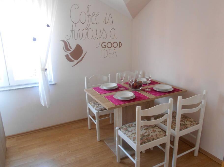 Apartment Luna 4 Person Bribir  Exterior foto